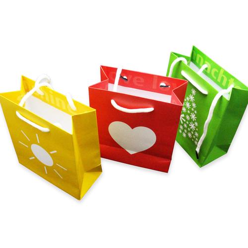 怎样能更迅速且平整地包装油纸袋?