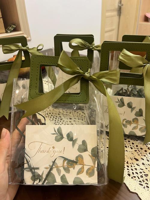 9种常用花束包装纸介绍